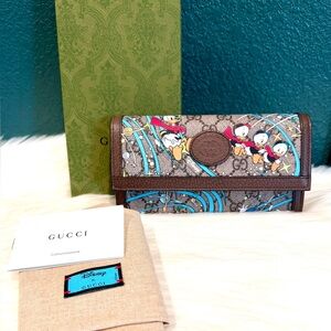 NEW Gucci X Disney Donald Duck Continental Wallet